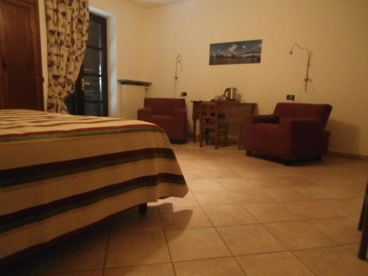Casa Molly Hotel La Morra Exterior photo